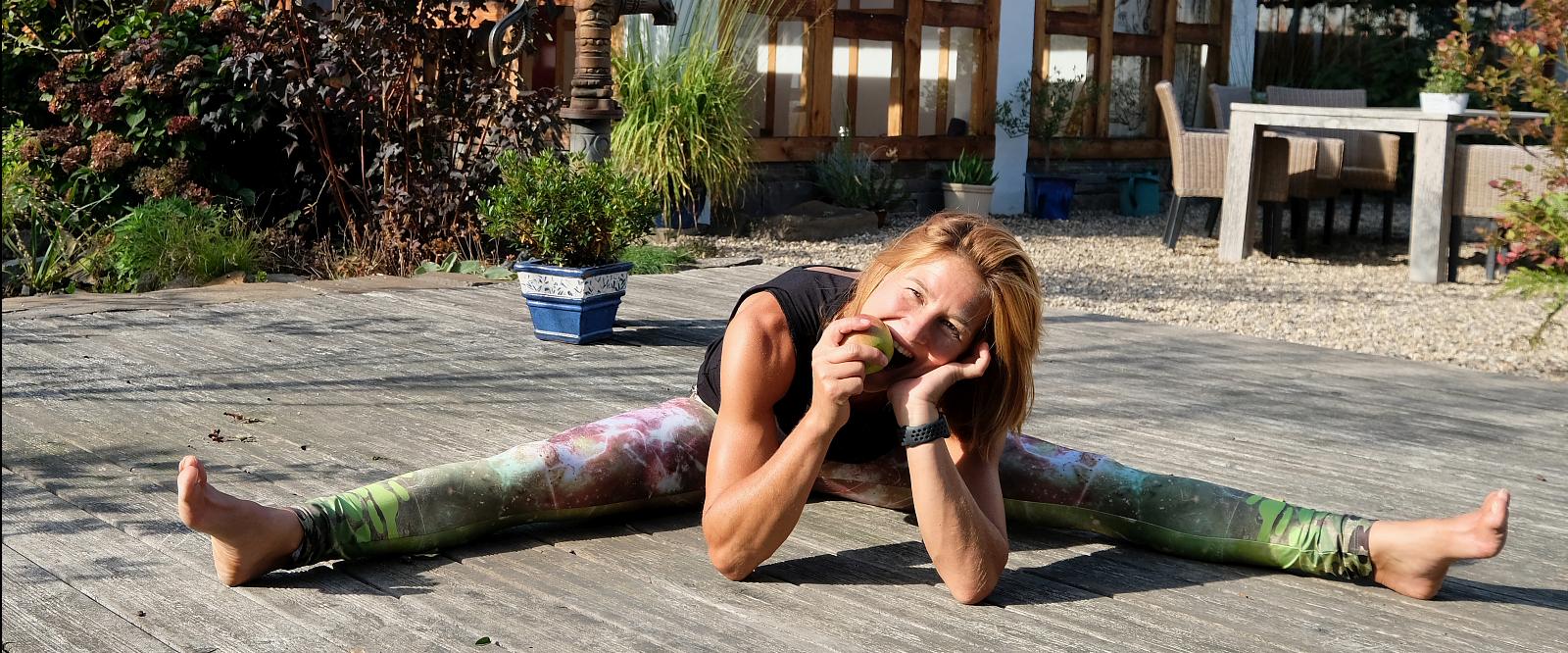 Yoga am Kunstfeld Impressionen - Sandra